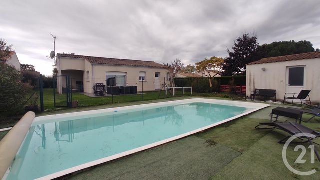 Maison à vendre - 5 pièces - 98,70 m2 - Corme Royal - 17 - POITOU-CHARENTES