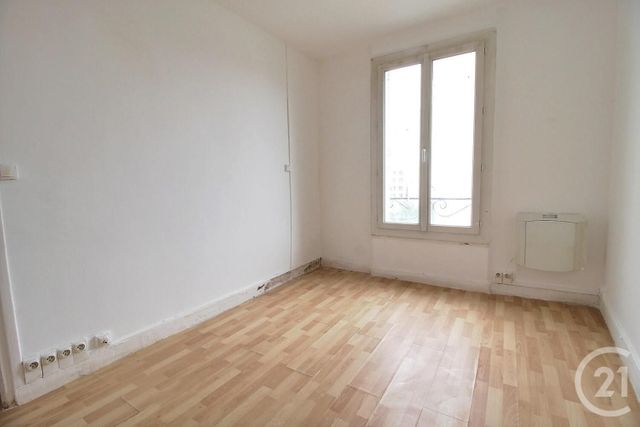 Appartement Studio à vendre - 1 pièce - 18 m2 - Bondy - 93 - ILE-DE-FRANCE