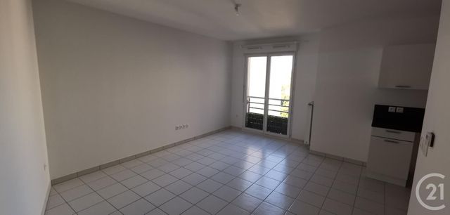 Appartement Studio à louer - 1 pièce - 31,82 m2 - Drancy - 93 - ILE-DE-FRANCE