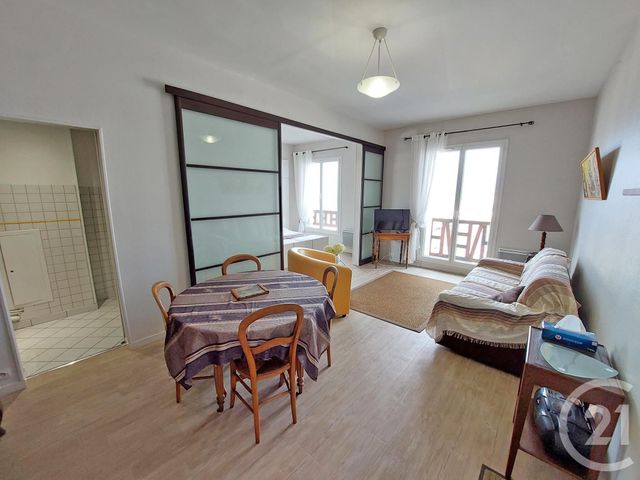 Appartement F2 à vendre - 2 pièces - 38,15 m2 - Donville Les Bains - 50 - BASSE-NORMANDIE