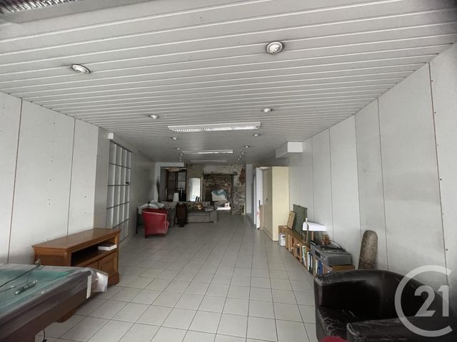 Local commercial à louer - 133.0 m2 - 50 - Manche