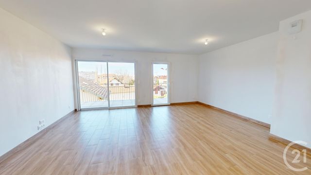 Appartement T3 à vendre - 3 pièces - 67,35 m2 - Pontarlier - 25 - FRANCHE-COMTE