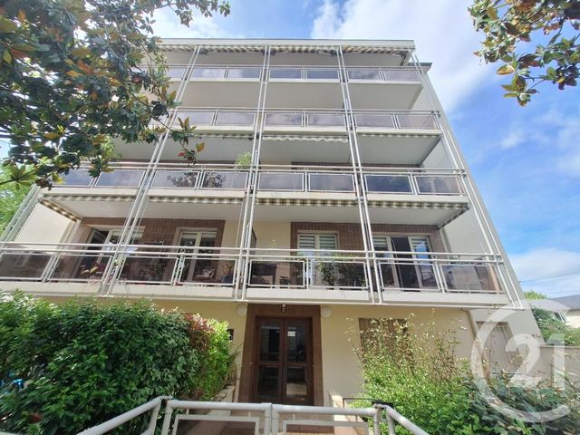 Appartement T3 à vendre - 3 pièces - 81,20 m2 - Brive La Gaillarde - 19 - LIMOUSIN
