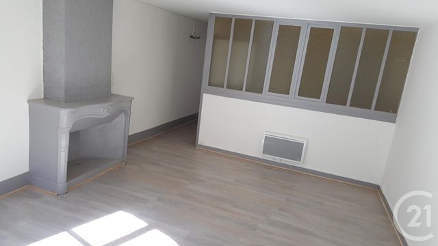 Appartement F2 à louer - 2 pièces - 58,41 m2 - Lons Le Saunier - 39 - FRANCHE-COMTE