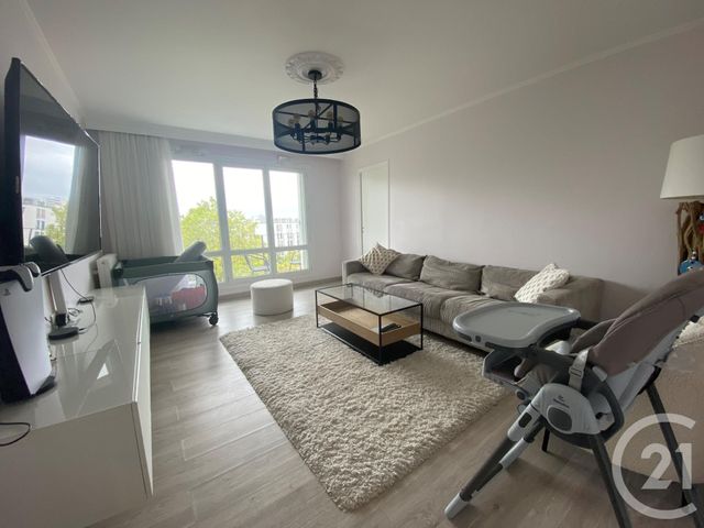 Appartement F4 à vendre - 4 pièces - 80 m2 - Garges Les Gonesse - 95 - ILE-DE-FRANCE