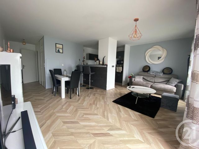 Appartement F3 à vendre - 3 pièces - 61,37 m2 - Garges Les Gonesse - 95 - ILE-DE-FRANCE