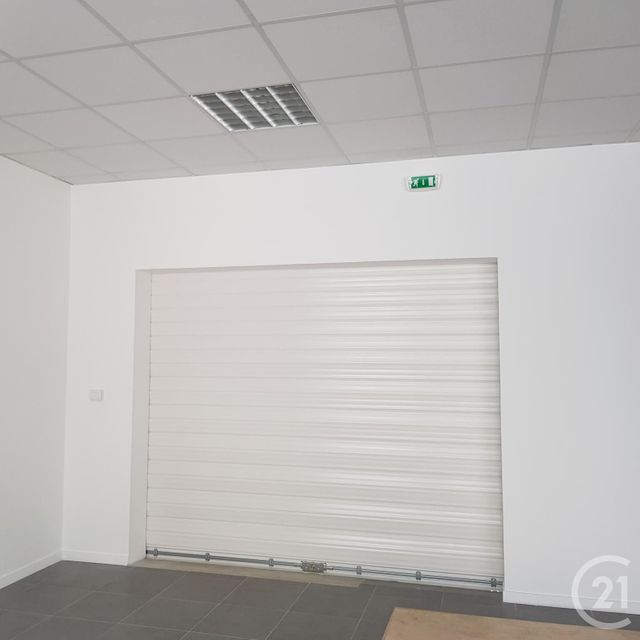 Local commercial à louer - 250.0 m2 - 85 - Vendee