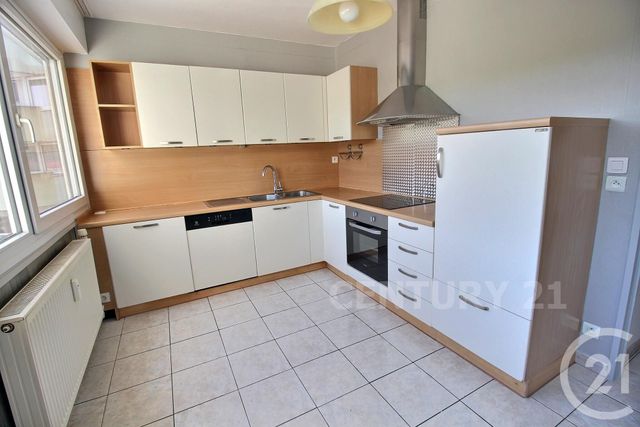 Appartement à louer - 3 pièces - 72,59 m2 - St Avold - 57 - LORRAINE