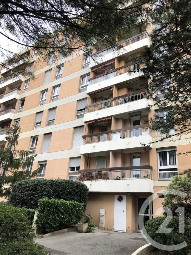 Appartement F4 à vendre - 4 pièces - 70,03 m2 - Marseille - 13012 - PROVENCE-ALPES-COTE-D-AZUR