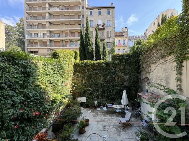 Appartement à louer - 4 pièces - 111,28 m2 - Marseille - 13001 - PROVENCE-ALPES-COTE-D-AZUR