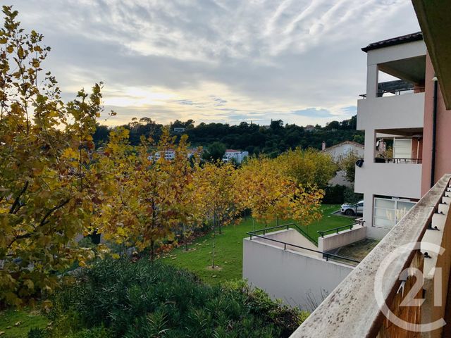 Appartement T3 à louer - 3 pièces - 62,12 m2 - Marseille - 13012 - PROVENCE-ALPES-COTE-D-AZUR