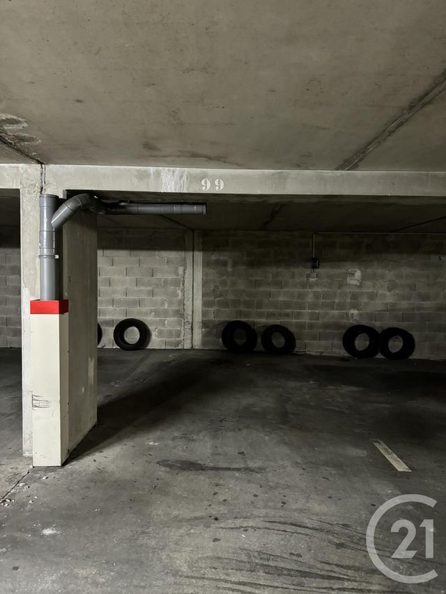 parking - MARSEILLE - 13004