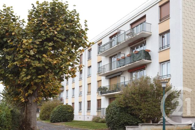 Appartement F4 à vendre - 4 pièces - 77 m2 - Montgeron - 91 - ILE-DE-FRANCE