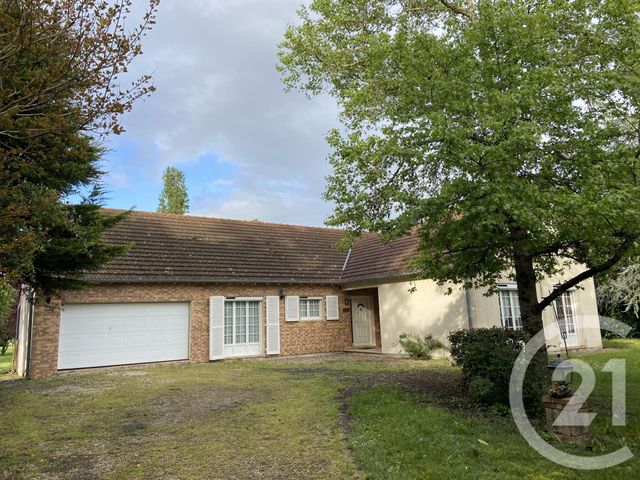 Prix immobilier LA GUERCHE SUR L AUBOIS - Photo d’une maison vendue