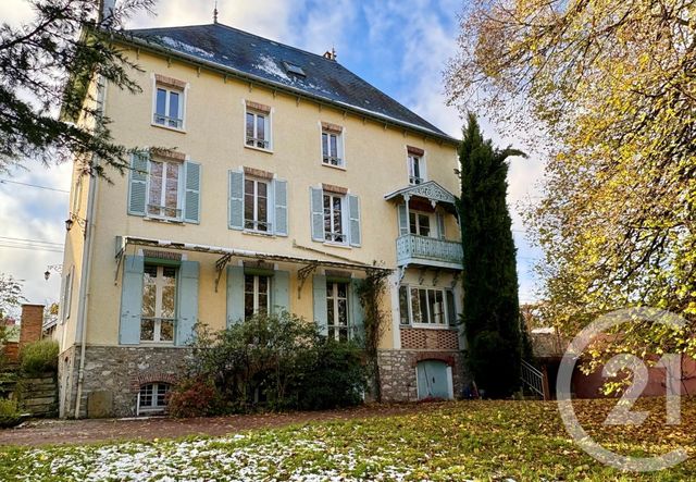 Maison à vendre - 11 pièces - 274,40 m2 - Moret Loing Et Orvanne - 77 - ILE-DE-FRANCE