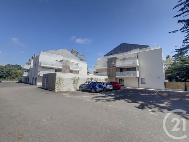 Appartement T2 à vendre - 2 pièces - 43,22 m2 - St Jean De Monts - 85 - PAYS-DE-LOIRE