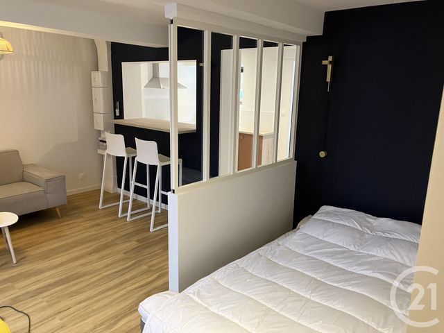 Appartement F1 à louer - 1 pièce - 27 m2 - La Roche Sur Yon - 85 - PAYS-DE-LOIRE