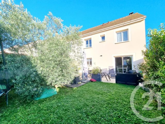 Maison à vendre - 6 pièces - 102,33 m2 - Ablis - 78 - ILE-DE-FRANCE