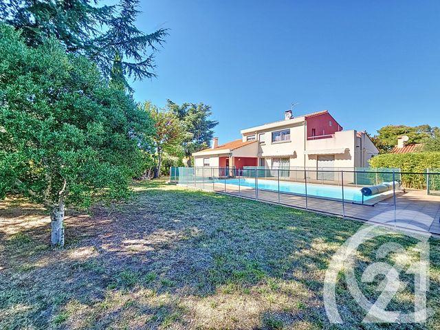 Maison à vendre - 7 pièces - 195,60 m2 - Ceret - 66 - LANGUEDOC-ROUSSILLON