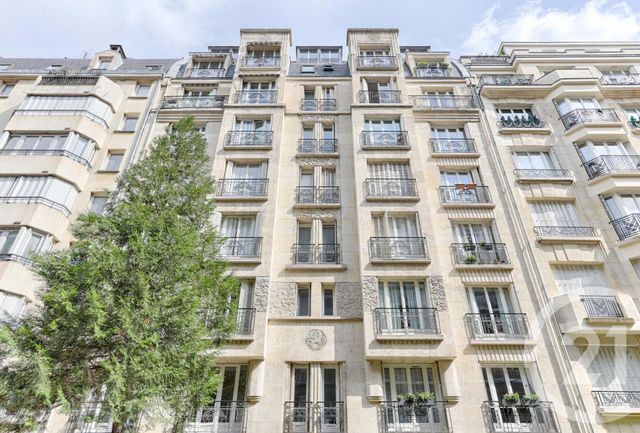 Appartement T3 à vendre - 3 pièces - 64,03 m2 - Paris - 75017 - ILE-DE-FRANCE