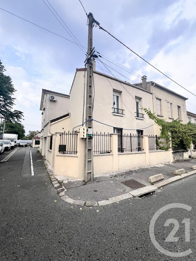 Maison à vendre - 5 pièces - 71 m2 - La Plaine St Denis - 93 - ILE-DE-FRANCE