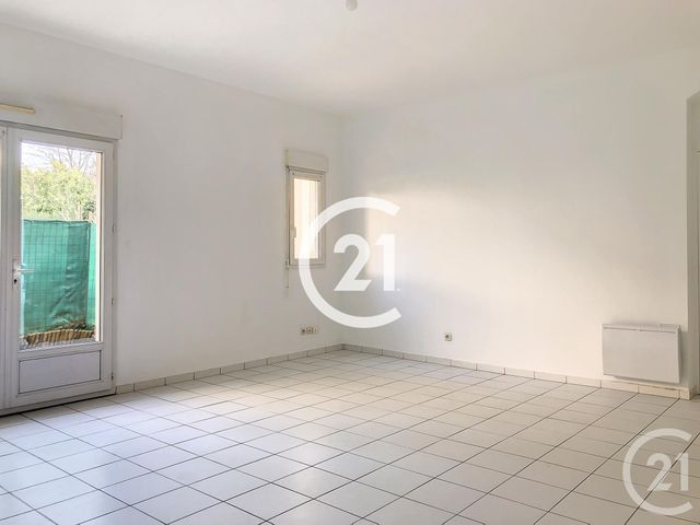 Appartement F2 à louer - 2 pièces - 52,50 m2 - St Michel Sur Orge - 91 - ILE-DE-FRANCE