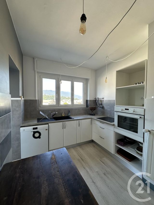 Appartement T4 à louer - 4 pièces - 80 m2 - Aix Les Bains - 73 - RHONE-ALPES