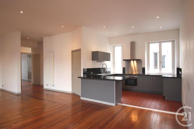 Appartement T4 à louer - 4 pièces - 133,95 m2 - Aix Les Bains - 73 - RHONE-ALPES