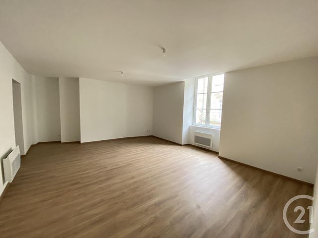 Appartement T3 à louer - 3 pièces - 76,90 m2 - Sarlat La Caneda - 24 - AQUITAINE