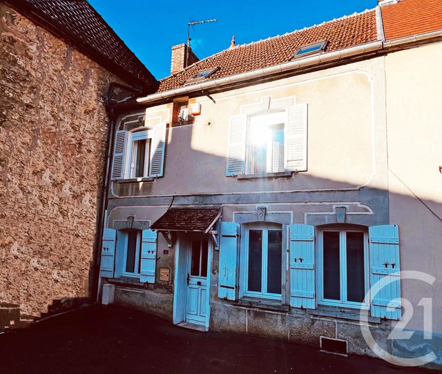 Maison à vendre - 4 pièces - 115 m2 - Villiers St Georges - 77 - ILE-DE-FRANCE