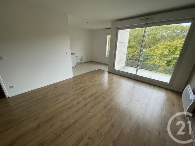 Appartement F3 à vendre - 3 pièces - 57,41 m2 - Soissons - 02 - PICARDIE