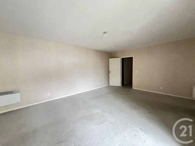Appartement à louer - 2 pièces - 41,79 m2 - Soissons - 02 - PICARDIE