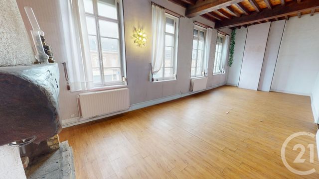 Appartement F6 à vendre - 6 pièces - 200 m2 - St Quentin - 02 - PICARDIE