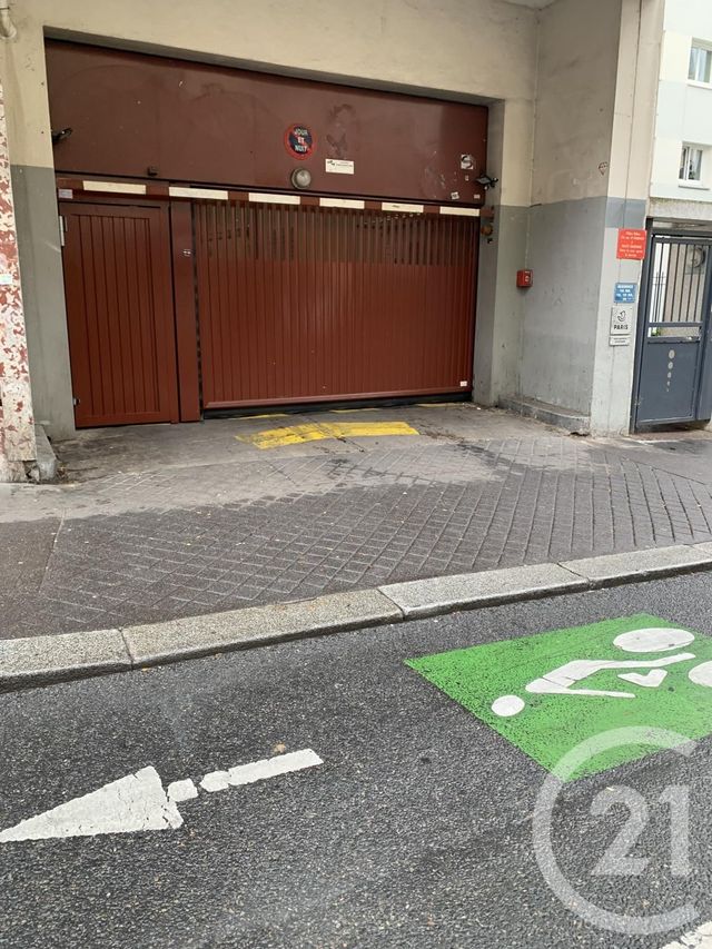 Parking à louer - 15 m2 - Paris - 75011 - ILE-DE-FRANCE