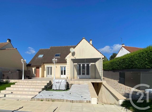 Maison à vendre - 7 pièces - 160 m2 - Dammartin En Goele - 77 - ILE-DE-FRANCE