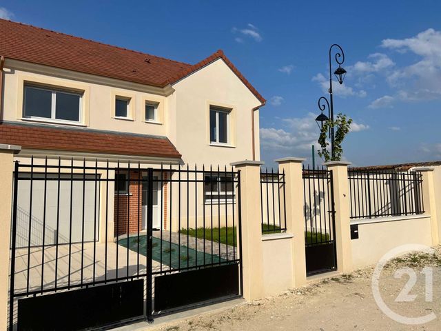 Maison à vendre - 6 pièces - 118 m2 - Fresnes Sur Marne - 77 - ILE-DE-FRANCE