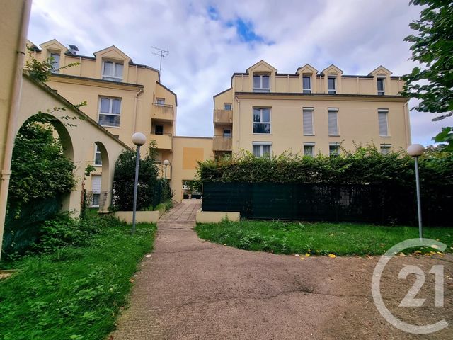 Appartement F4 à vendre - 4 pièces - 82,37 m2 - Livry Gargan - 93 - ILE-DE-FRANCE