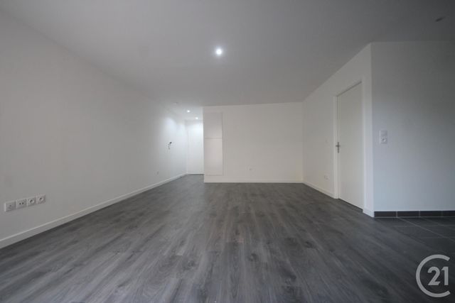 Appartement F1 à louer - 1 pièce - 39,57 m2 - Aubervilliers - 93 - ILE-DE-FRANCE