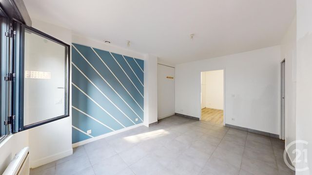 Appartement à vendre - 4 pièces - 58 m2 - Aubervilliers - 93 - ILE-DE-FRANCE