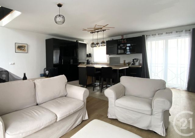 Appartement F4 à vendre - 4 pièces - 93 m2 - Trappes - 78 - ILE-DE-FRANCE