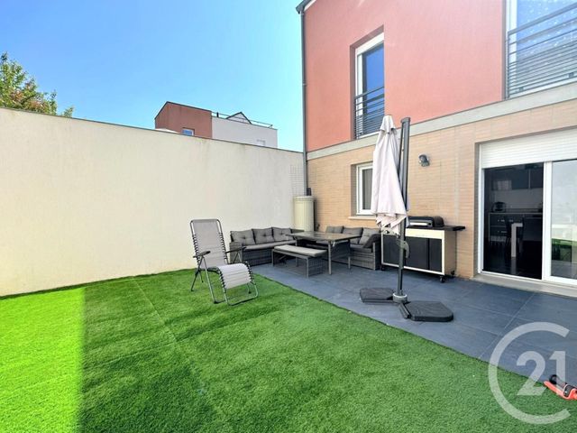 Appartement F4 à louer - 4 pièces - 81,22 m2 - Trappes - 78 - ILE-DE-FRANCE