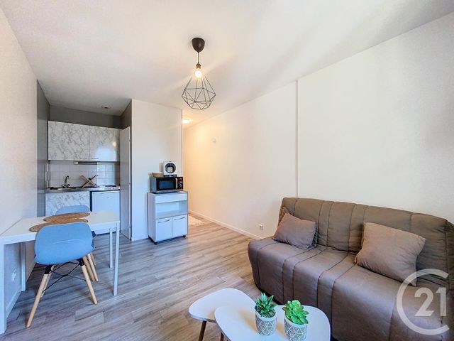 Appartement F1 à louer - 1 pièce - 19,70 m2 - Cholet - 49 - PAYS-DE-LOIRE