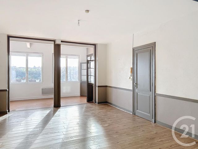 Appartement F2 à louer - 2 pièces - 77,22 m2 - Angouleme - 16 - POITOU-CHARENTES