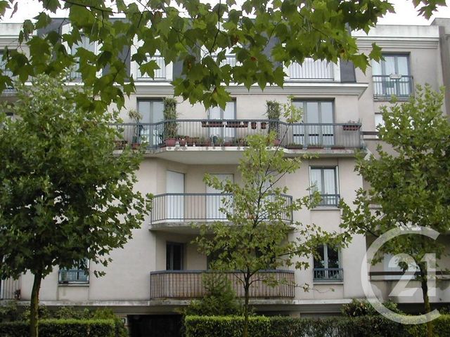 Appartement F2 à louer - 2 pièces - 59,49 m2 - Noisy Le Grand - 93 - ILE-DE-FRANCE