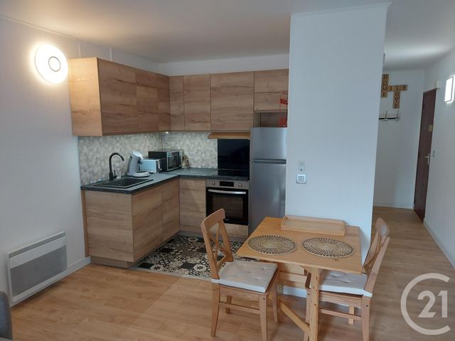 Appartement F1 à louer - 1 pièce - 32,03 m2 - Noisy Le Grand - 93 - ILE-DE-FRANCE