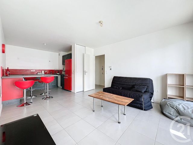 Appartement F2 à vendre - 2 pièces - 43,40 m2 - Noisy Le Grand - 93 - ILE-DE-FRANCE