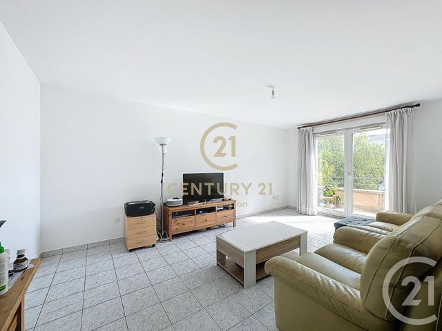 Appartement F3 à vendre - 3 pièces - 65,93 m2 - Noisy Le Grand - 93 - ILE-DE-FRANCE