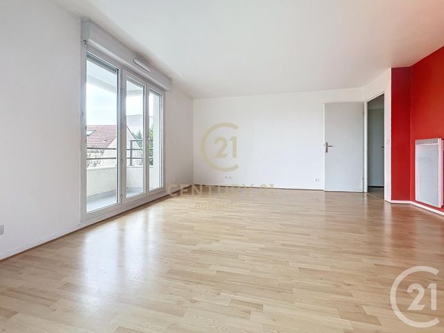 Appartement F3 à vendre - 3 pièces - 63 m2 - Noisy Le Grand - 93 - ILE-DE-FRANCE