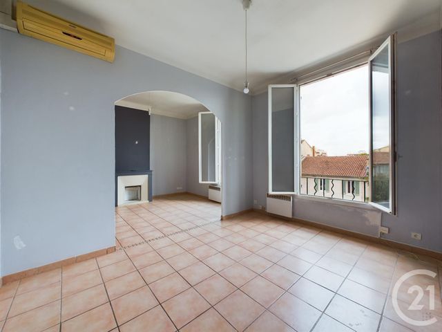 Appartement T3 à vendre - 3 pièces - 65,64 m2 - Toulon - 83 - PROVENCE-ALPES-COTE-D-AZUR