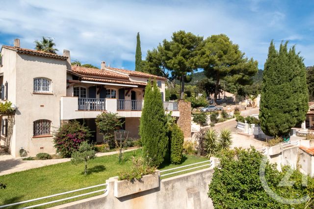 Maison à vendre - 9 pièces - 217 m2 - La Valette Du Var - 83 - PROVENCE-ALPES-COTE-D-AZUR